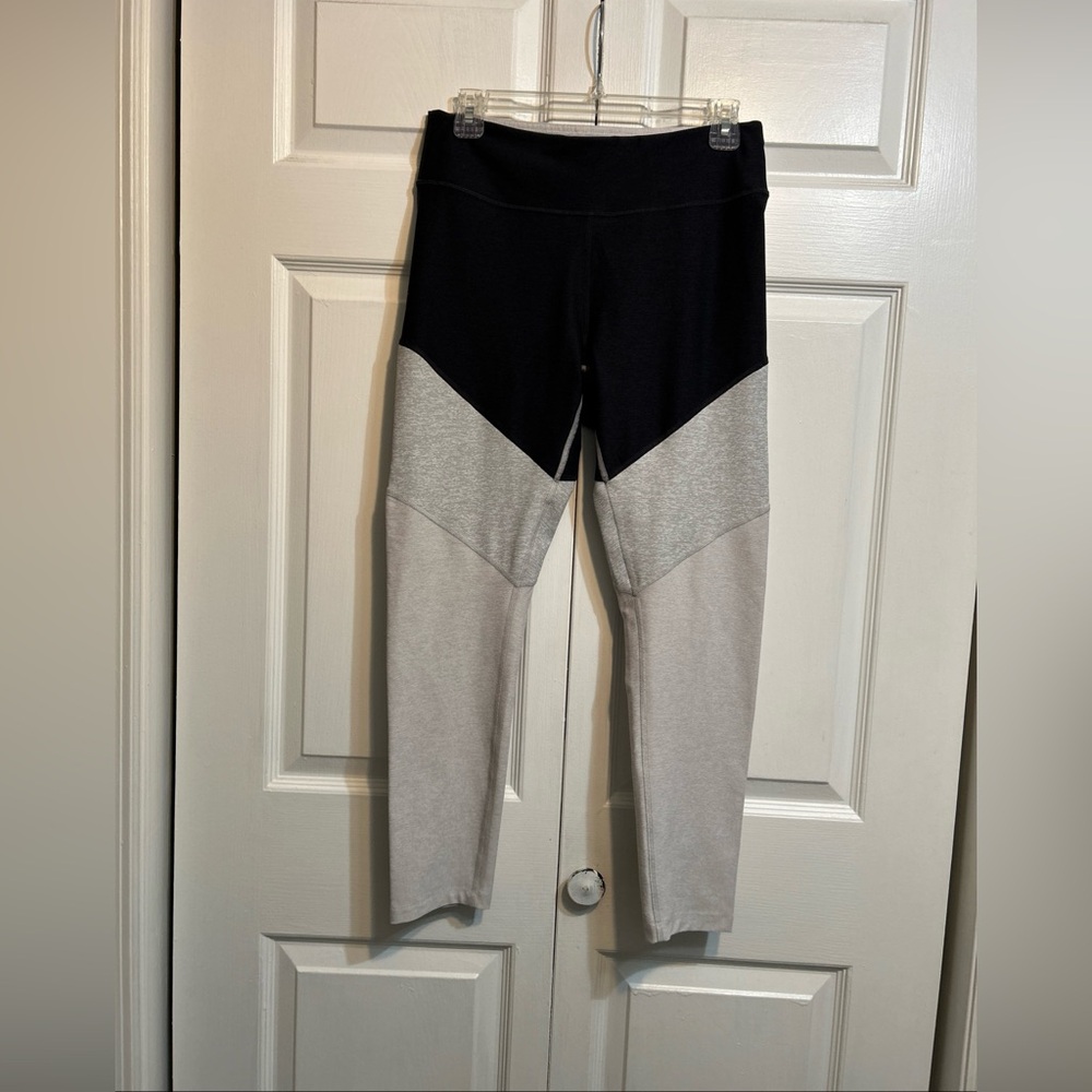 Outdoor Voices 7/8 Leggings Black Gray Size L Large